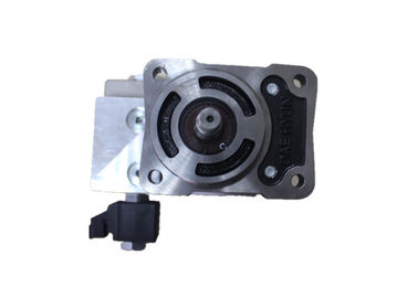 Original New R520LC Hydraulic Gear Motor , R480-9 Hydraulic Fan Drive Motor 31Q4-30202