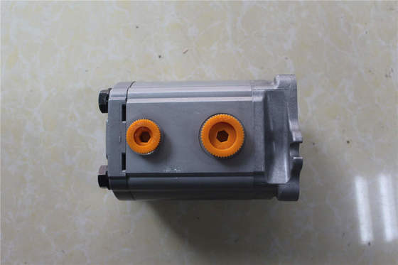 Zestaw hydrauliczny pompy biegów dla bagna YT10V00005F1 K3SP36C