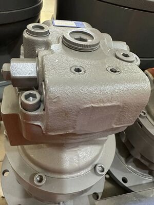 Silnik obrotu SK70SR SK80SR do koparki Kobelco części zamienne YT15V00015F1 Urządzenie silnika obrotowego
