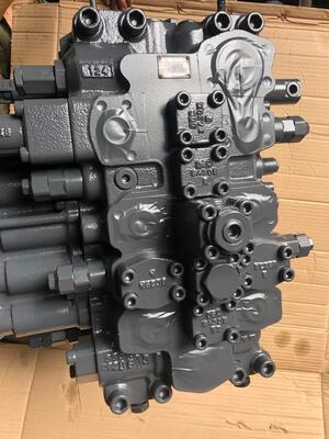 CX290 CX290B KBJ3023 KBJ12141 KBJ11001 Hydrauliczna główna pompa sterująca KYB do koparek CASE