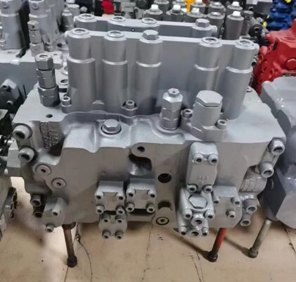EX330-3 Assy hydraulicznego zaworu sterującego dla części zamiennych wykopalni Hitachi 4433970 Główny zawór sterujący