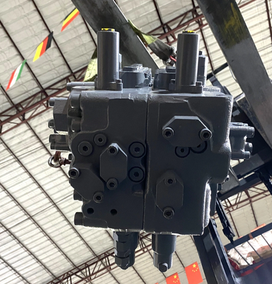 ZX200 Hydraulic Control Valve Assy dla Hitachi Excavator części zamiennych 4398652 dystrybutor