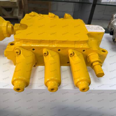 D375A-3D  709-63-11600 Hydraulic Main Control Valve Assembly Fit Heavy Duty Crawler Dozer Construction Machinery Hydraulic Distribution Valve Replacement Spare Parts Belparts
