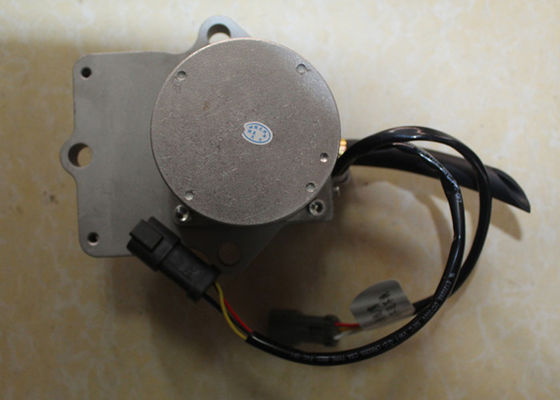 Pc-7 Części do koparek Silnik krokowy silnika przepustnicy 7834-41-2000 7834-41-2002