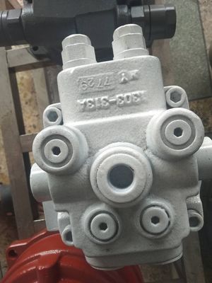EX70 EX80 EX60 EX75 ZX75 4417646 Części do koparek Silnik obrotu